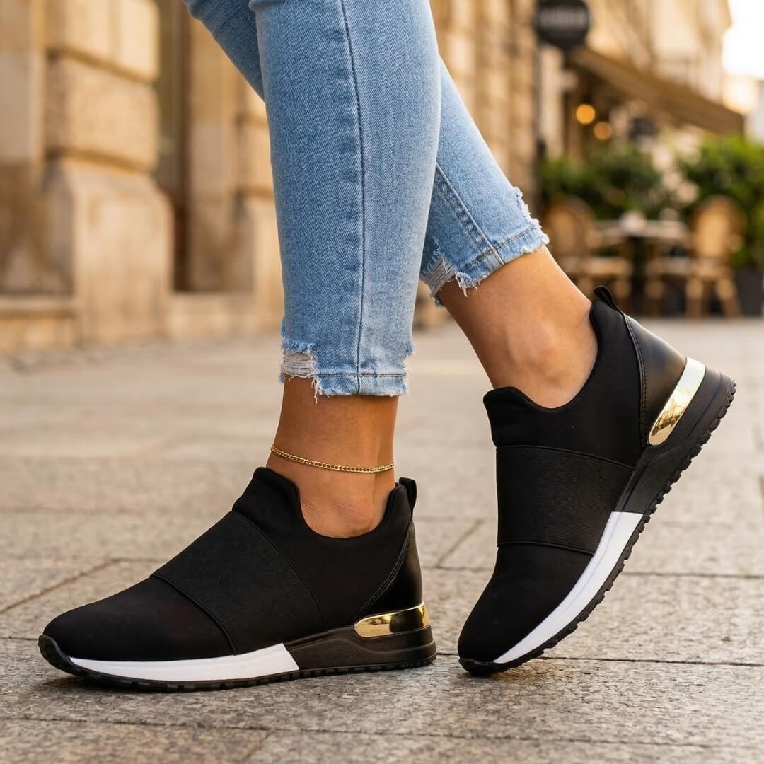 Arvena Slip-On Sneakers