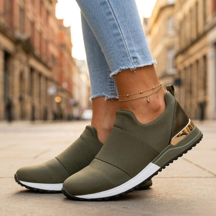 Arvena Slip-On Sneakers