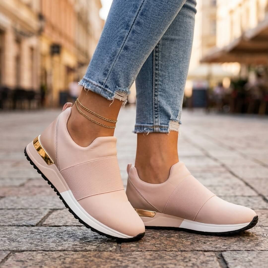 Arvena Slip-On Sneakers
