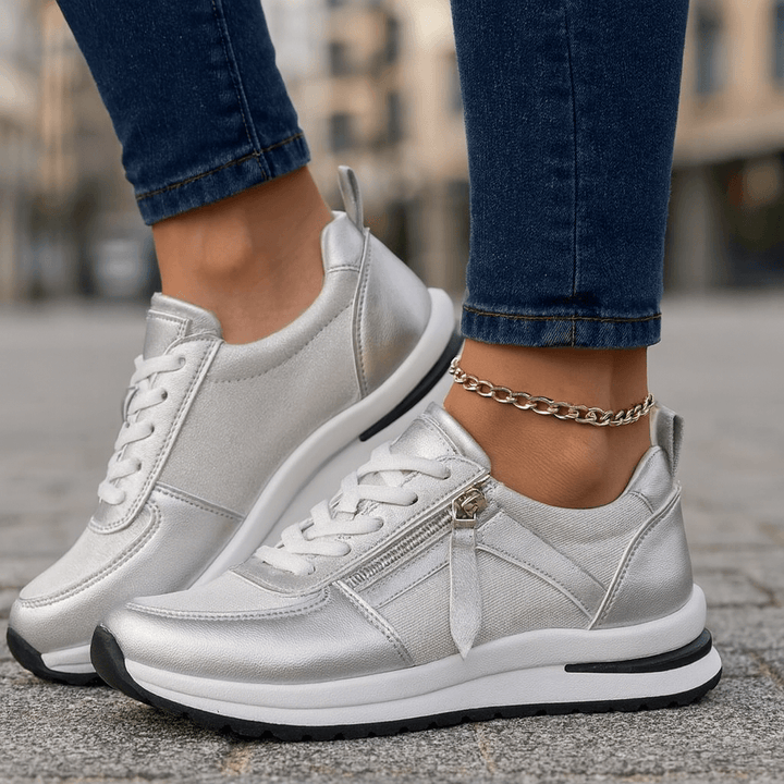 Aria Rise Sneakers