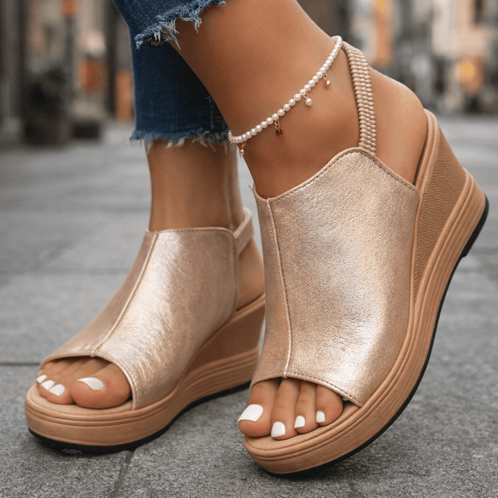 Zuri Shine Wedges
