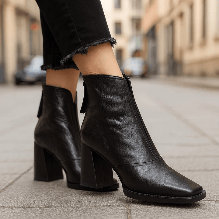 Noemi Leather Boots
