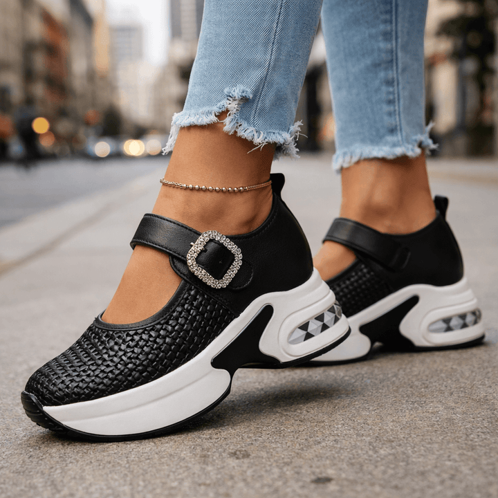 Elmira Charm Platforms