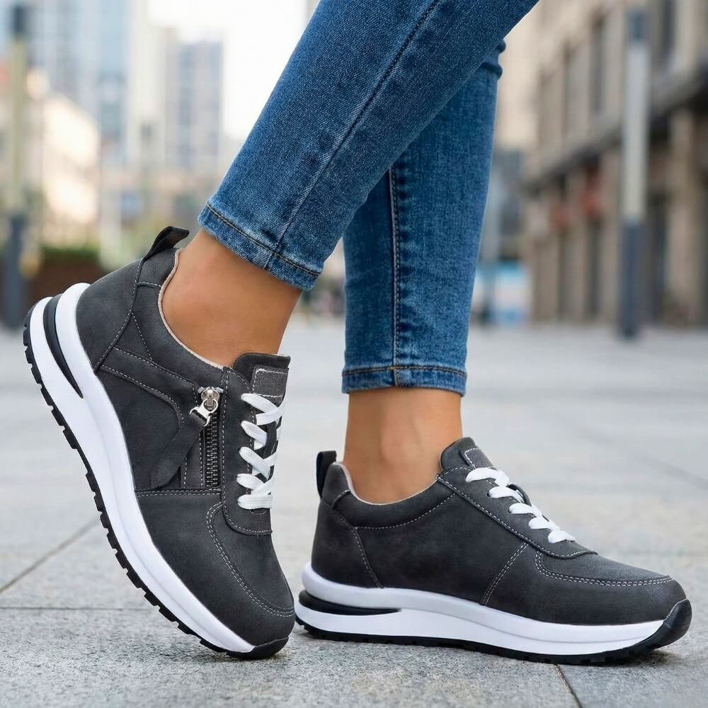 Aria Rise Sneakers