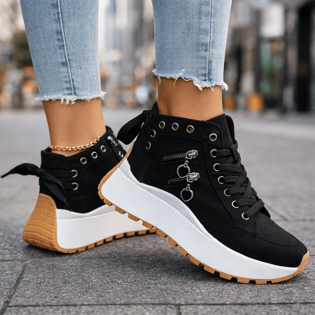 Novera Chunk Sneakers