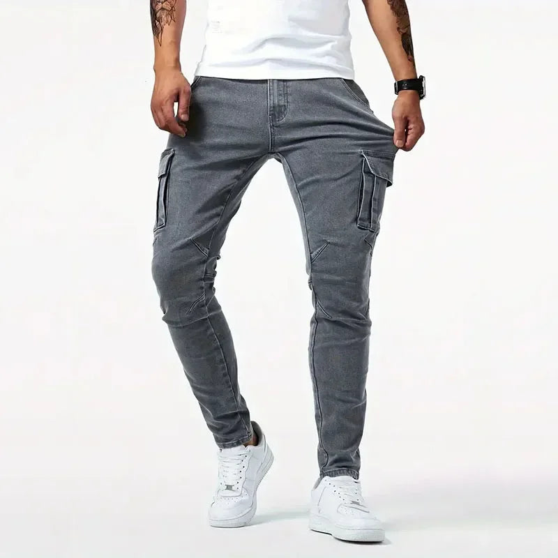 Flexion Cargo Jeans